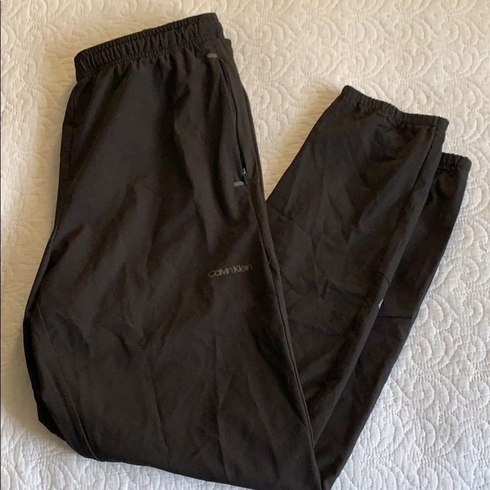 Never worn